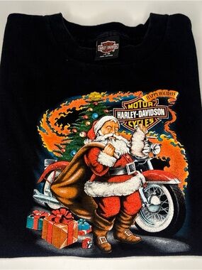 Vintage 95! Harley-Davidson Black Tee with Red & Orange Santa Motorcycle Graphic